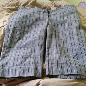 Crop pants